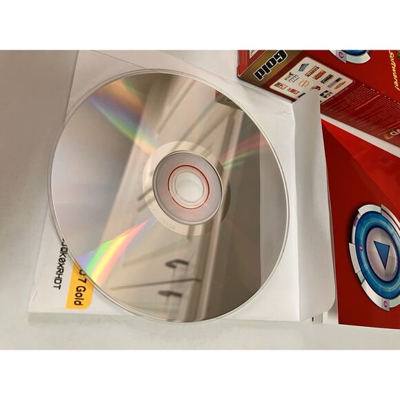 InterVideo WinDVD 7 Gold Software Computer DVD Video Playback Player - Picture 6 of 6